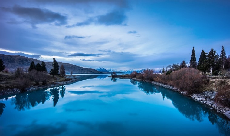 Голубая река