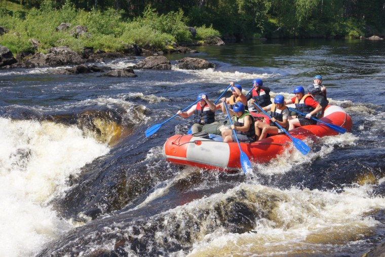 Сплав на рафтах в Карелии