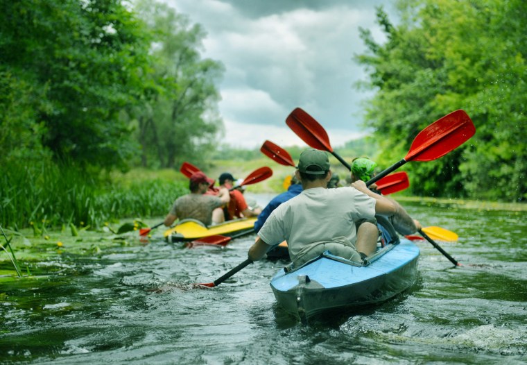 Сплав по реке на кайаке