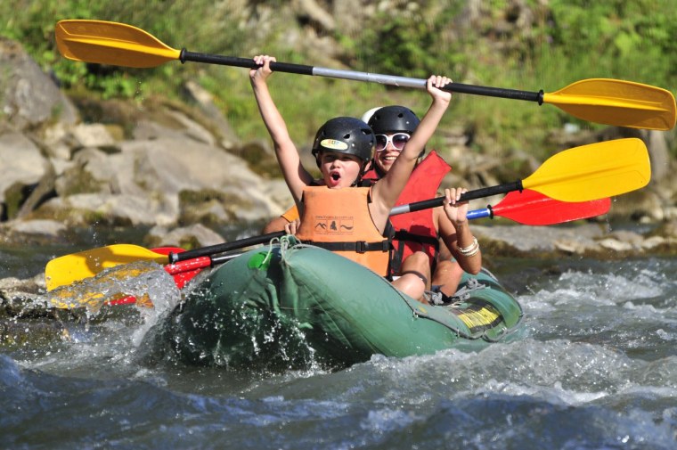 Сплав на каяках, байдарках и каноэ