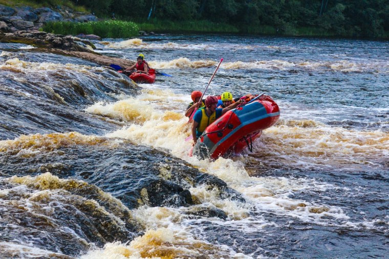 Сплав по реке Шуя в Карелии