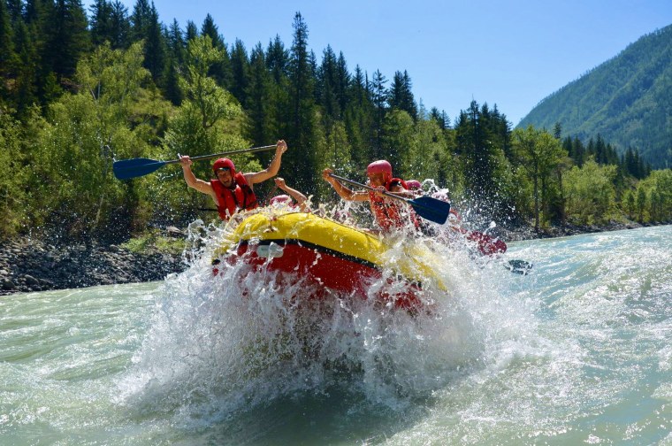 Сплав по реке Катунь на рафтах