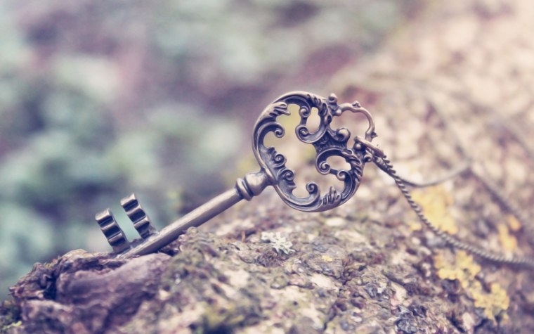 Подвеска ключик из серебра Санлайт