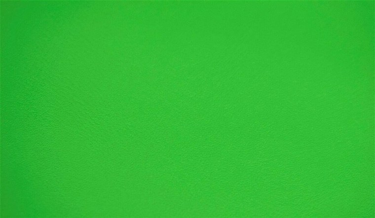 Человечек на зеленом фоне