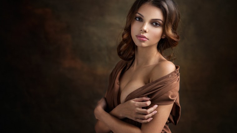 Dennis Drozhzhin, Лиза