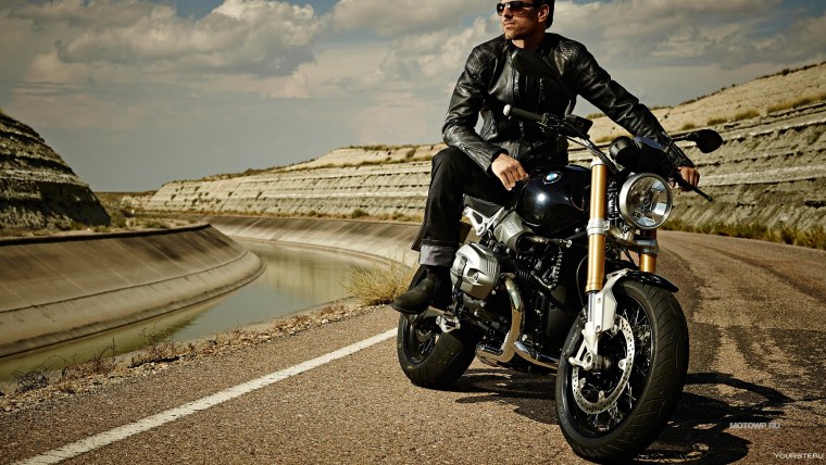 Эван МАКГРЕГОР на мотоцикле Урал