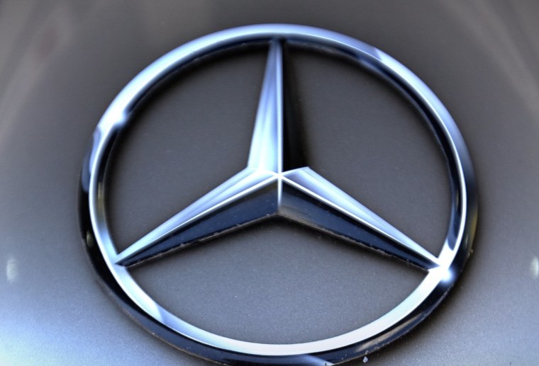 Эмблема концерна Мерседес