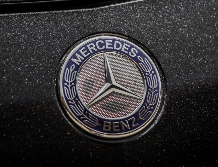 Мерседес логотип 4 к