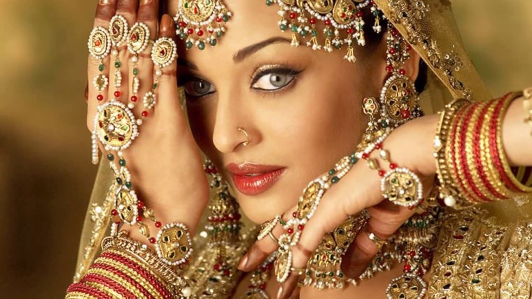 Айшвария рай Лакнау