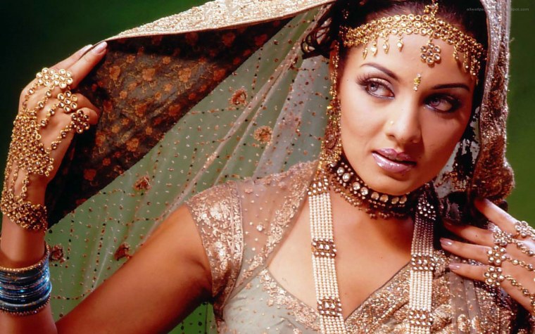 Айшвария рай украшения