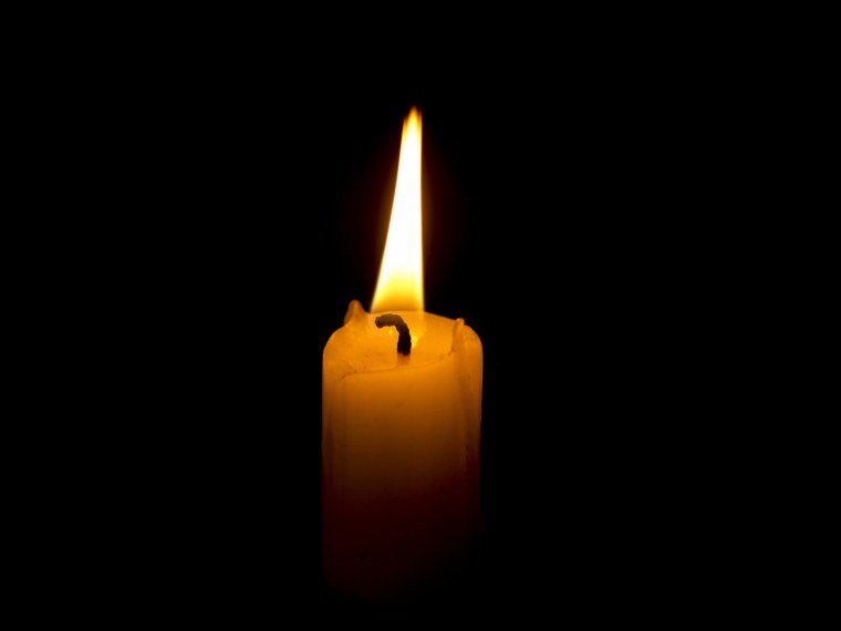 Свеча траур