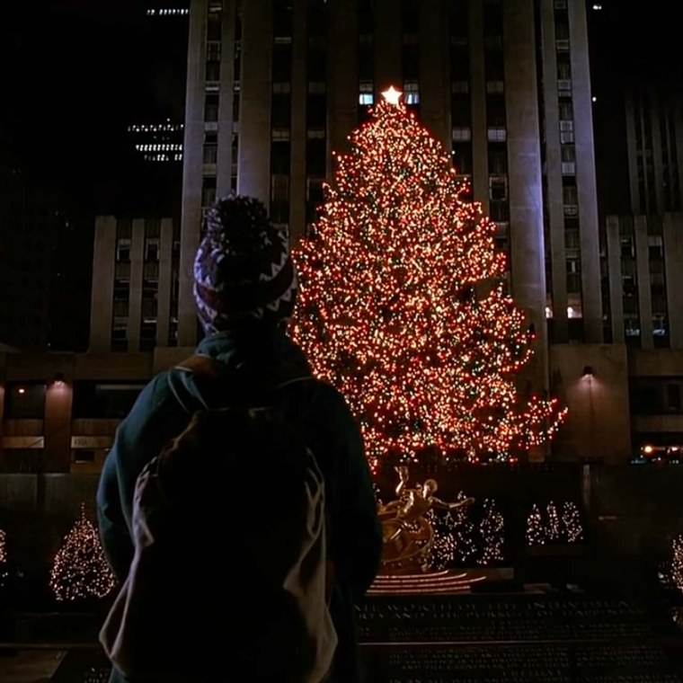 Home Alone Кевин с елкой