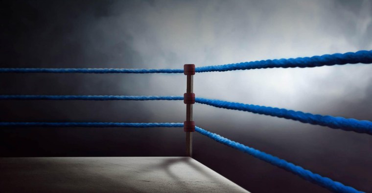 Ринг в темноте