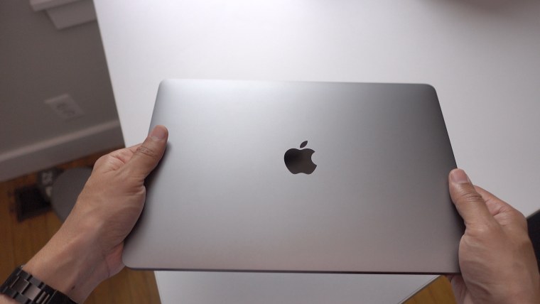 Apple MACBOOK Pro m2 2022