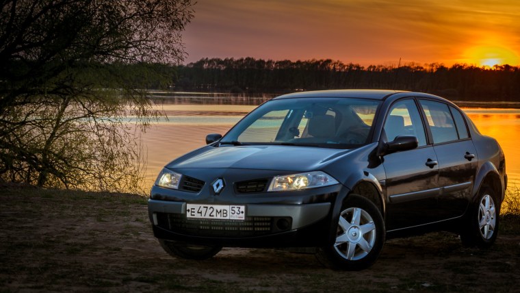 Меган 2 седан