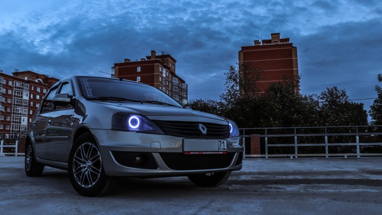 Рено Логан хамелеон