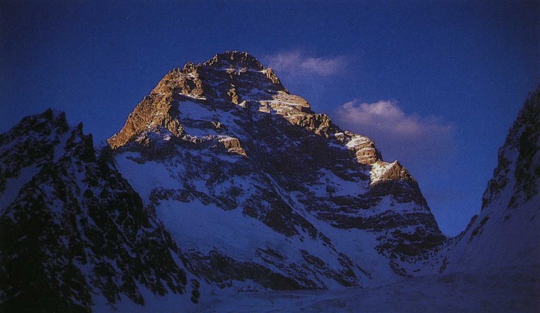 Гора Чогори или к2