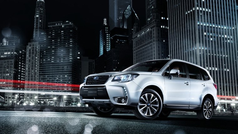 Кроссовер Субару Форестер 2016г