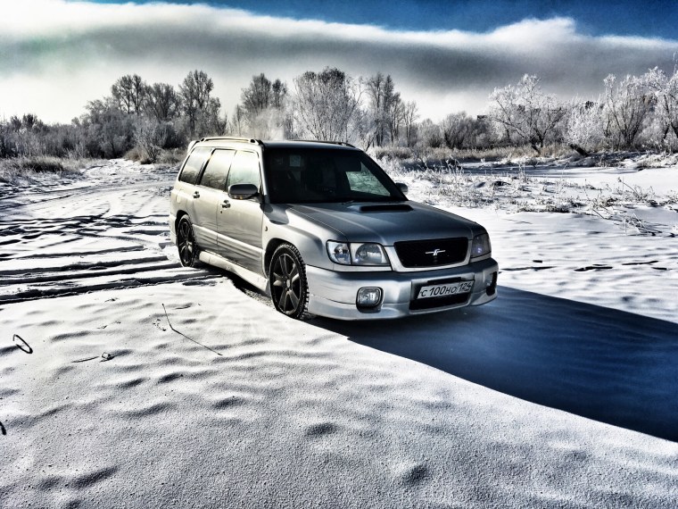 Subaru Forester 4