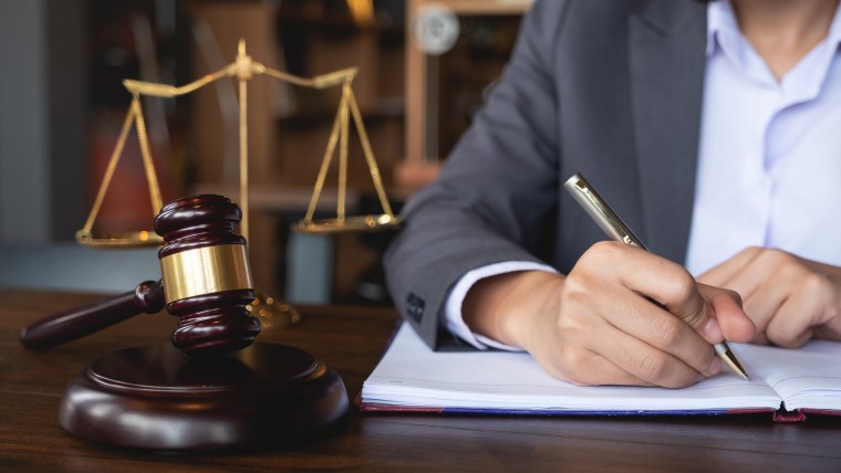 Профессия юрист фото