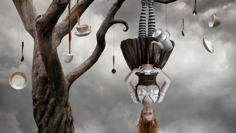 Мистический сюрреализм