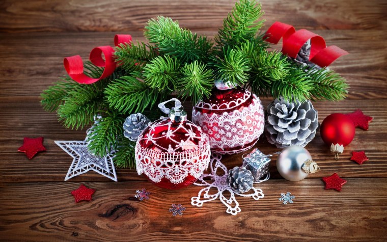 Новогодние украшения