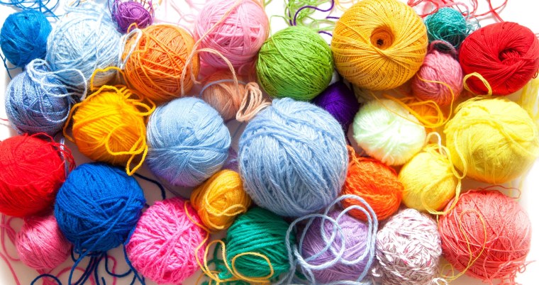 Клубочки в корзинке