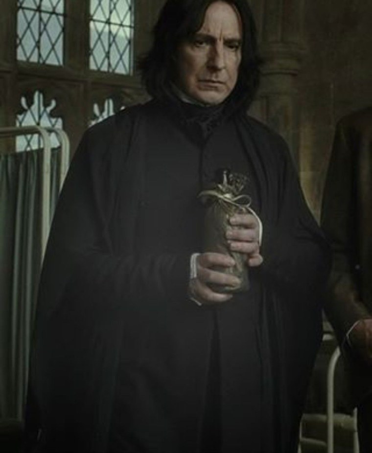 Северус Снегг дары смерти 2