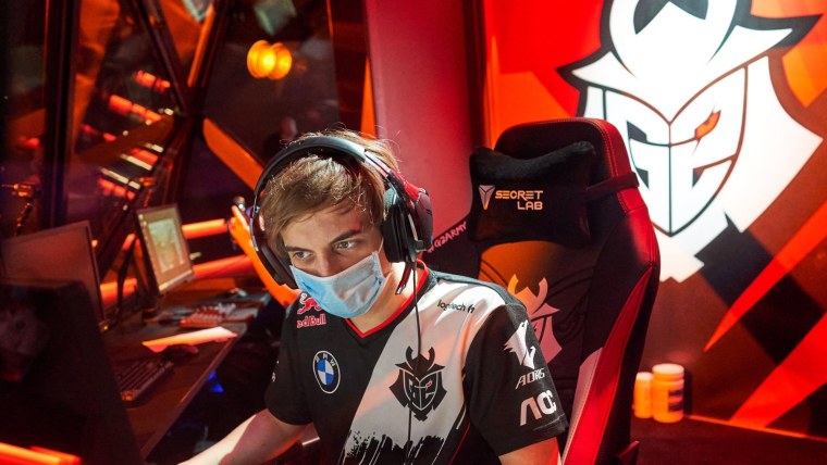 Михаил Оболончиков киберспорт