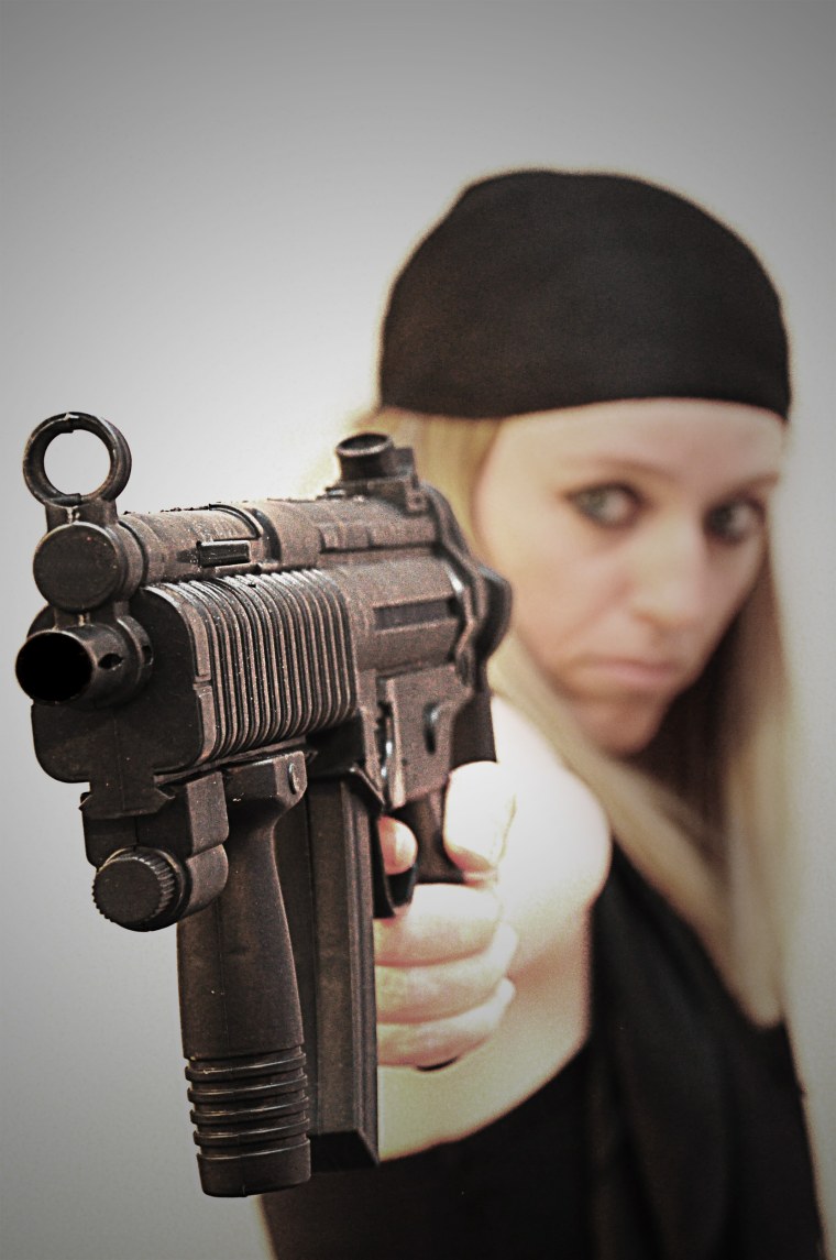 Женский пистолет