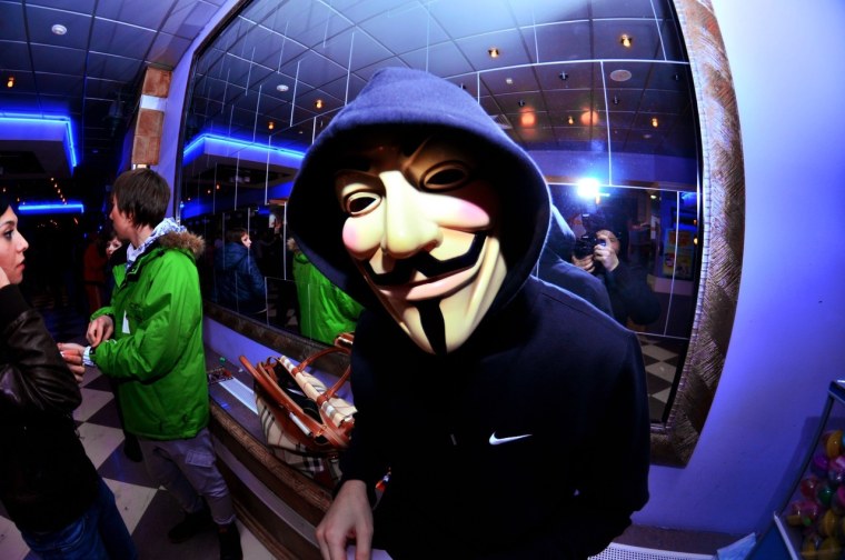 Три пацана в масках