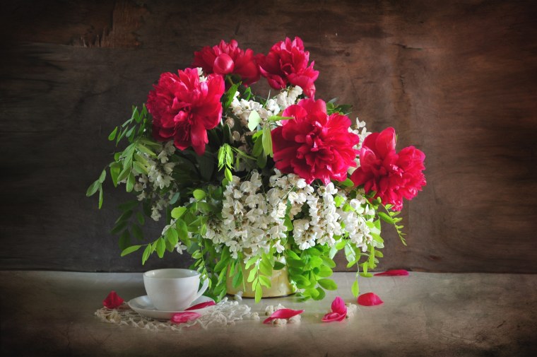 Цветы в вазе