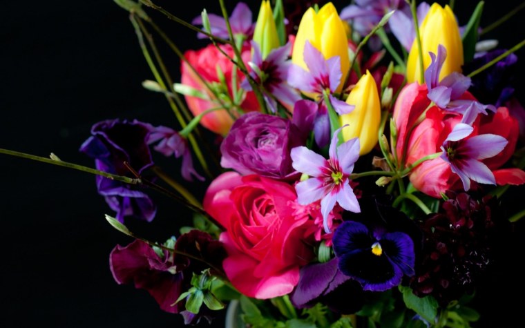 Красивый букет цветов