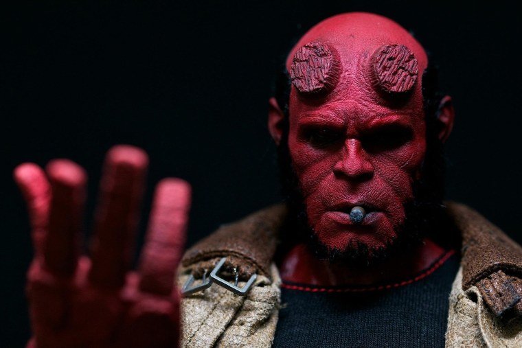 Хеллбой доктор Штраус