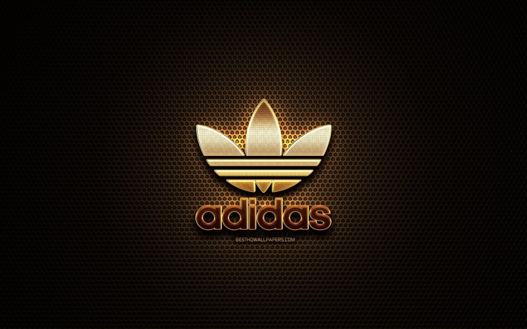 Adidas на черном фоне