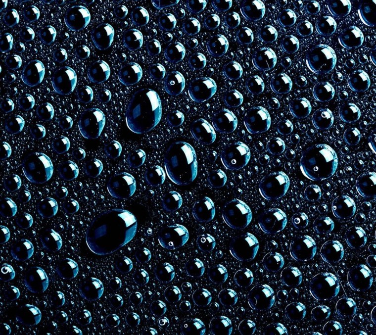 Разбитое стекло на телефоне