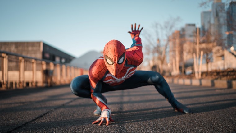 Супергерой человек паук