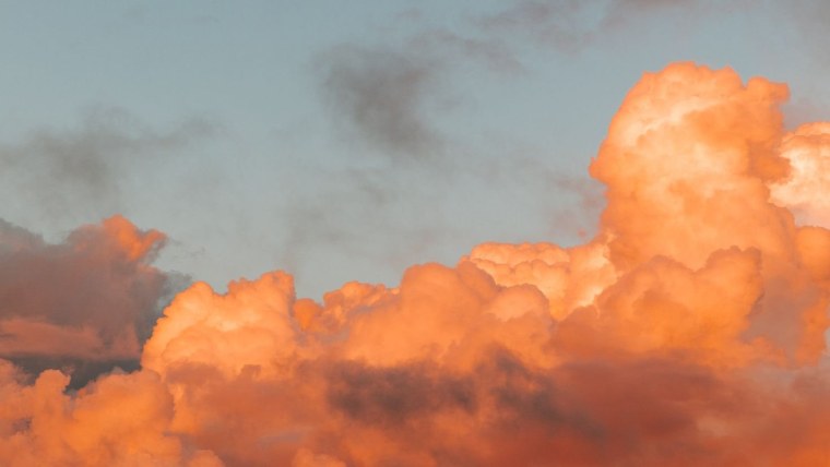 Перламутровая вода