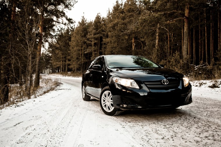 Тойота Королла черная