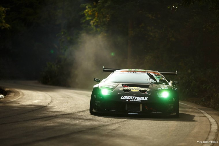 Ламборгини дрифт корч