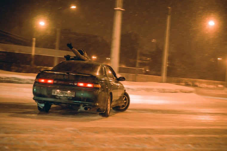 Тойота Марк 2 зимний дрифт