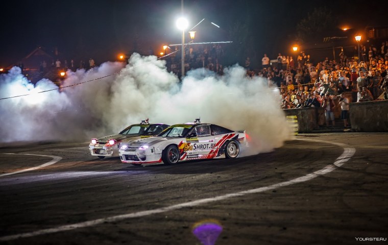 Дрифт ночью