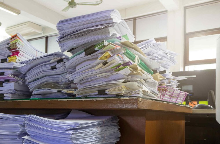Куча бумаг и документов