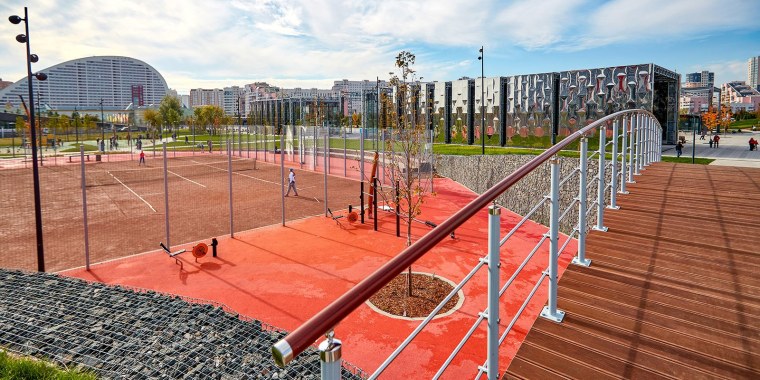 Парк Ходынское поле спортплощадка