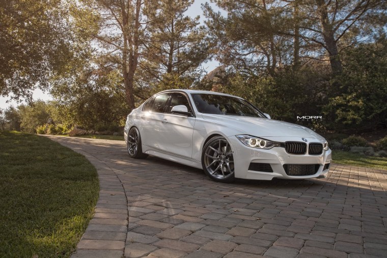 БМВ f30 белая