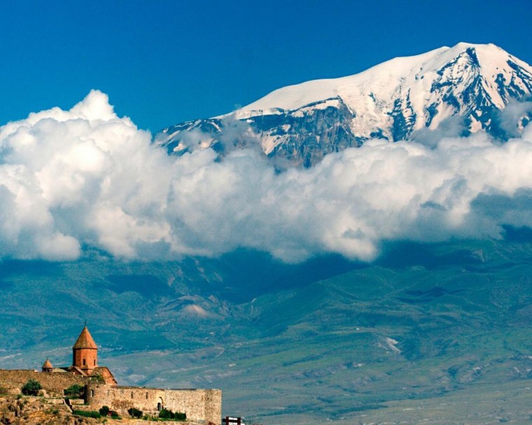 Армения гора Арарат Севан