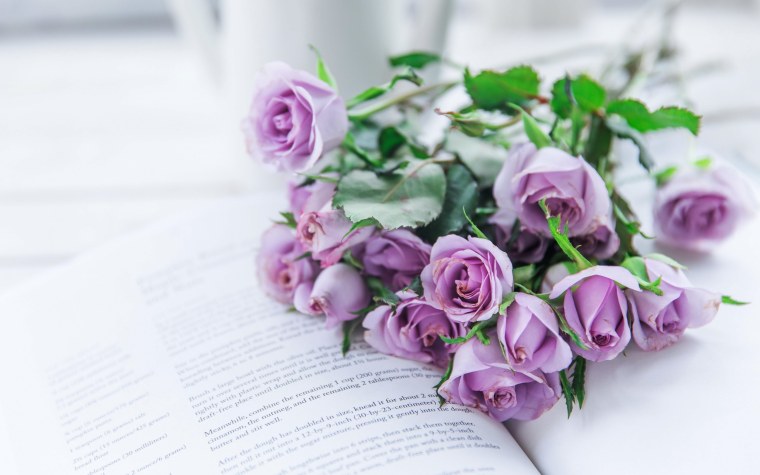 Эстетика стол с цветами