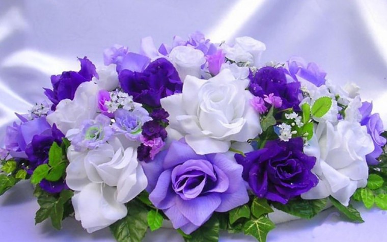 С днём рождения сиреневые цветы открытки