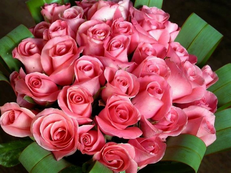 Букет роз с днем рождения