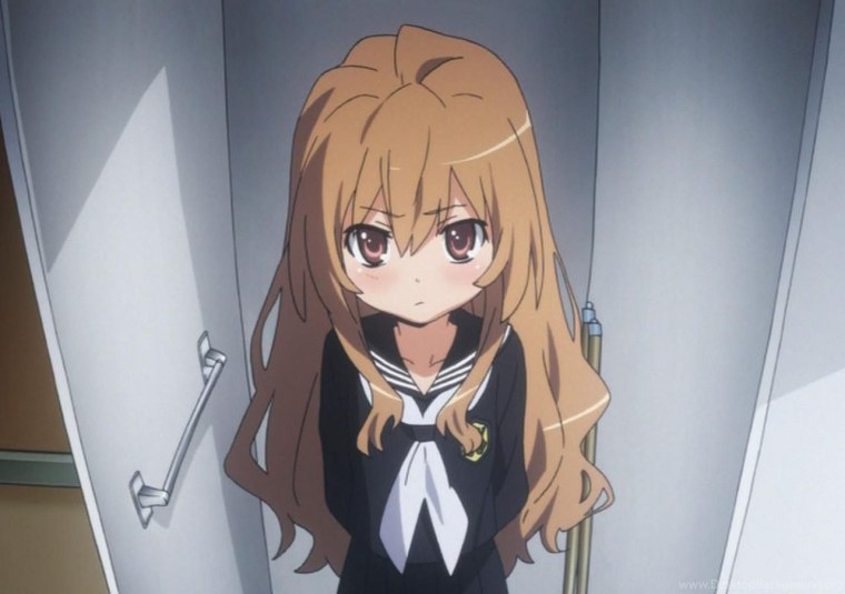 Айсака Тайга с мечом